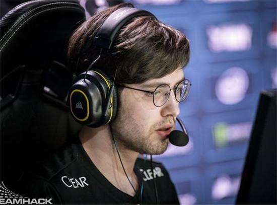 刚刚，FLY官宣前TSM打野选手Spica加入