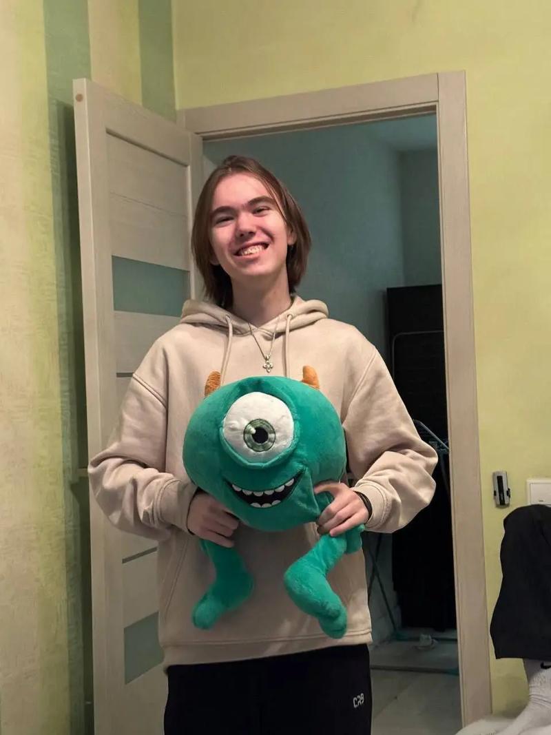 资讯《绝地求生》迈凯伦多少钱？迈凯伦价格介绍